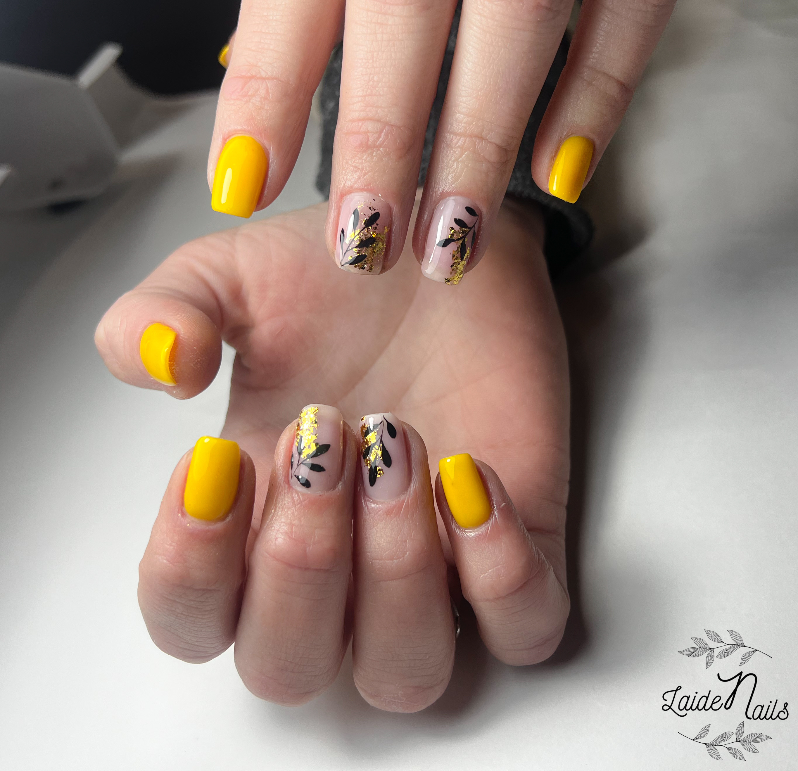 Galería Maiden Nails